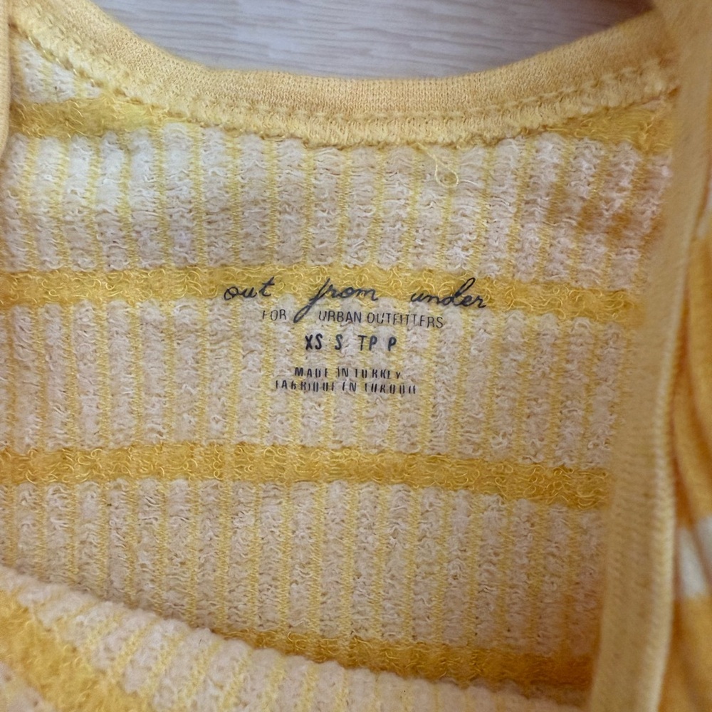 Urban Outfitters Yellow and White Striped Bodysuit - Picture 6 of 11